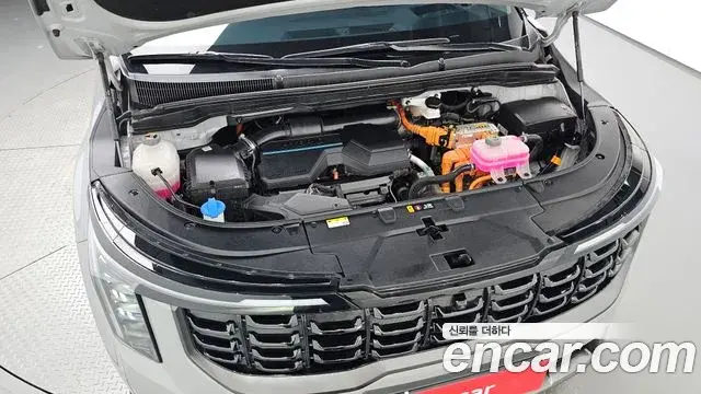 Kia Carnival 2024 — Photo 6/20