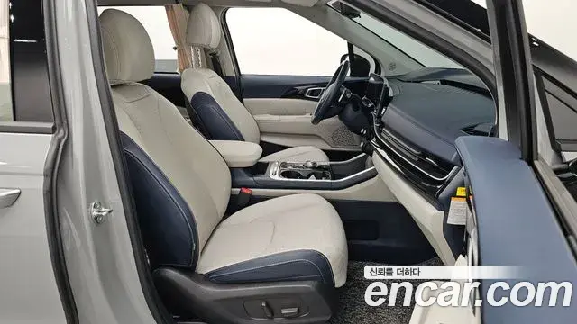 Kia Carnival 2024 — Photo 11/20