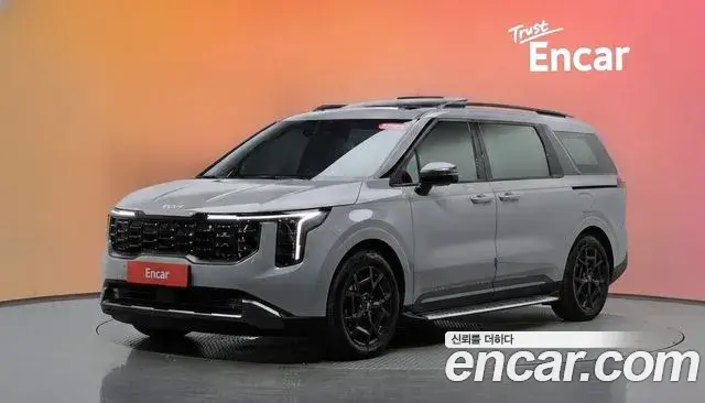 Kia Carnival 2024 — Photo 1/20