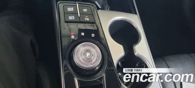 Kia K8 2022 — Şəkil 7/20