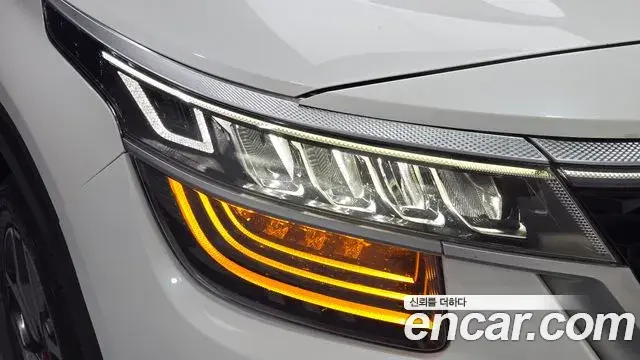 Kia Seltos 2020 — Şəkil 4/41