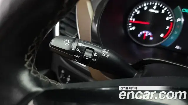 Kia Seltos 2020 — Şəkil 6/41