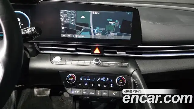 Hyundai Avante 2021 — Photo 13/20