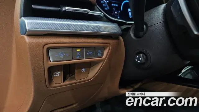 Genesis Electrified G80 2021 — Photo 13/20