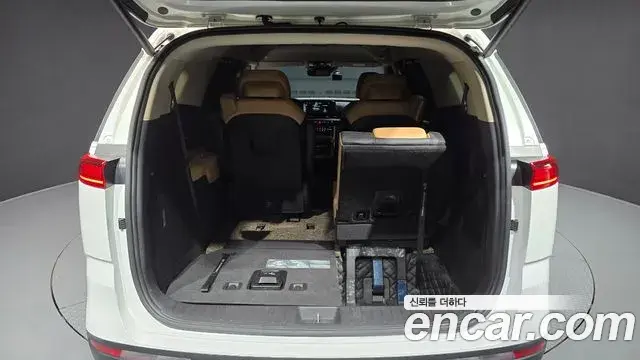 Kia Carnival 2022 — Photo 20/20