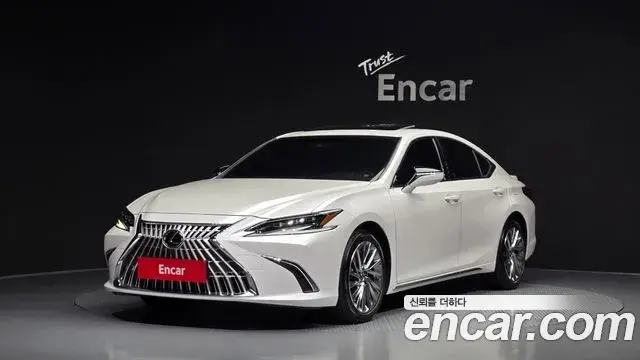 Lexus ES300h 2025 — Şəkil 1/20