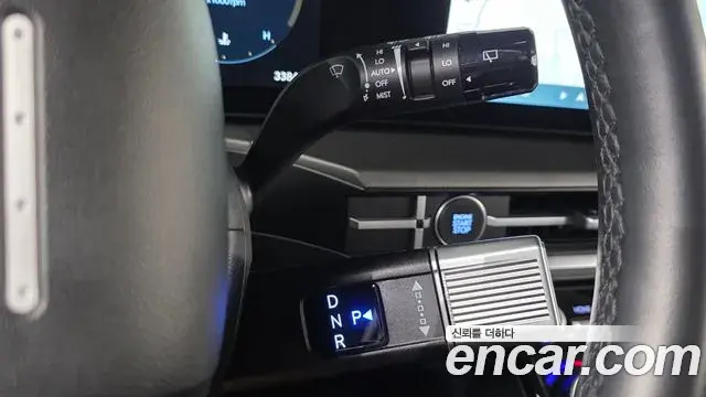 Hyundai Santa Fe 2024 — Photo 9/20