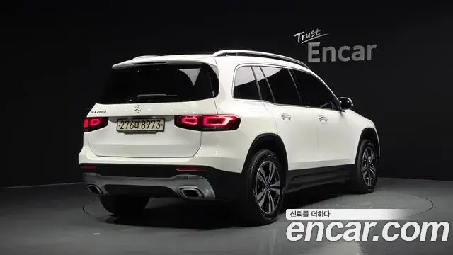 Mercedes-Benz GLB-Class 2022 — Фото 2/20