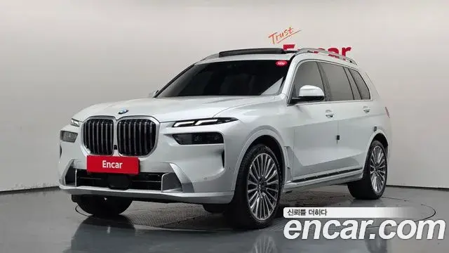 BMW X7 2024 — Photo 1/20