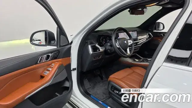 BMW X7 2024 — Photo 10/20