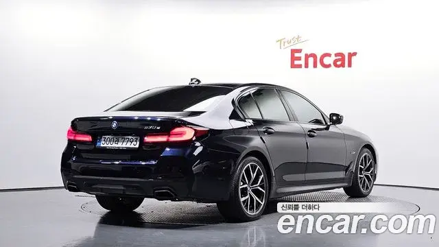 BMW 5 Series 2022 — Şəkil 2/20