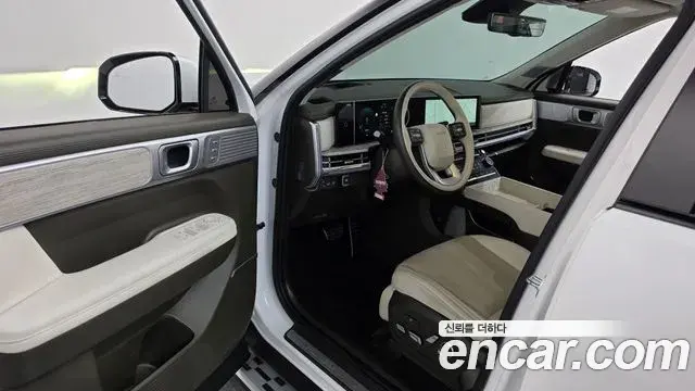 Hyundai Santa Fe 2023 — Photo 10/20