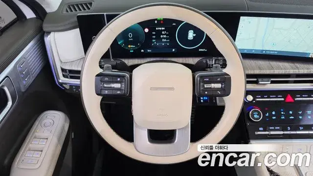 Hyundai Santa Fe 2023 — Photo 14/20