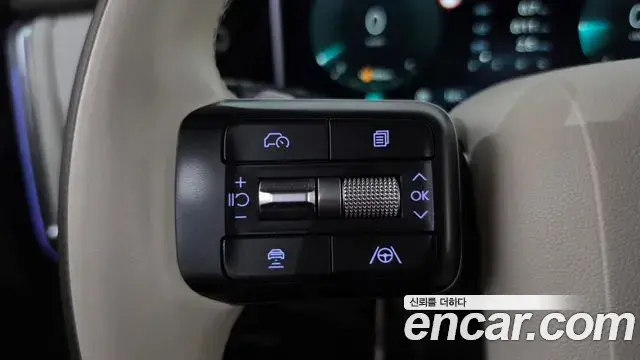 Hyundai Santa Fe 2023 — Photo 16/20