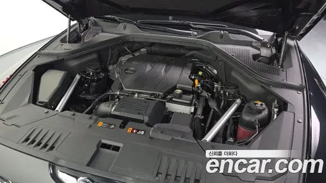 Genesis GV80 2023 — Photo 6/20
