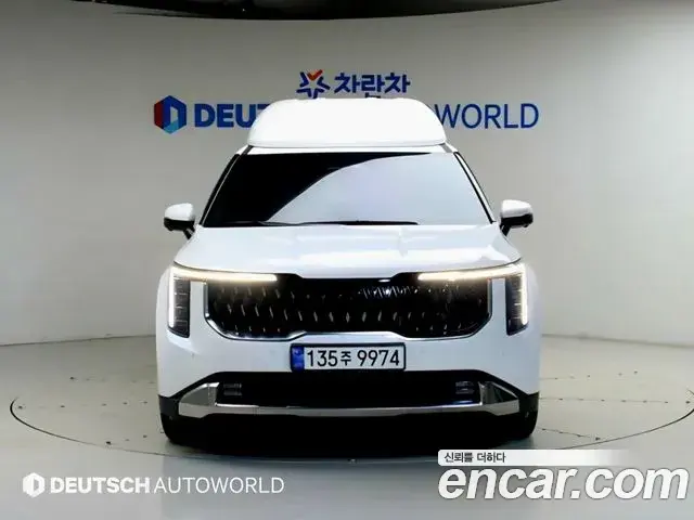 Kia Carnival 2024 — Photo 2/20