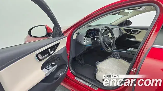 Mercedes-Benz E-Class 2025 — Şəkil 10/20