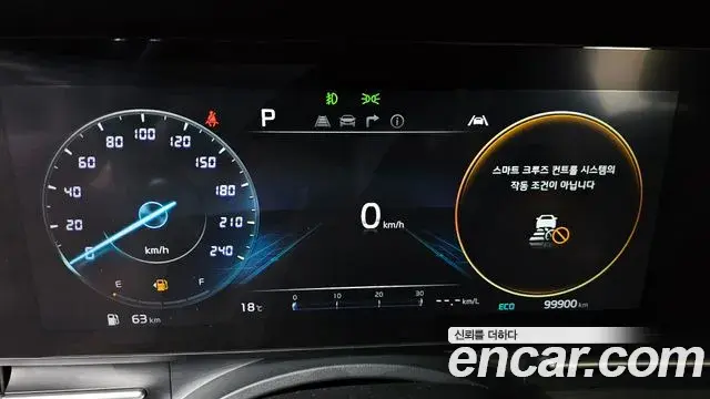 Kia Carnival 2022 — Photo 8/20