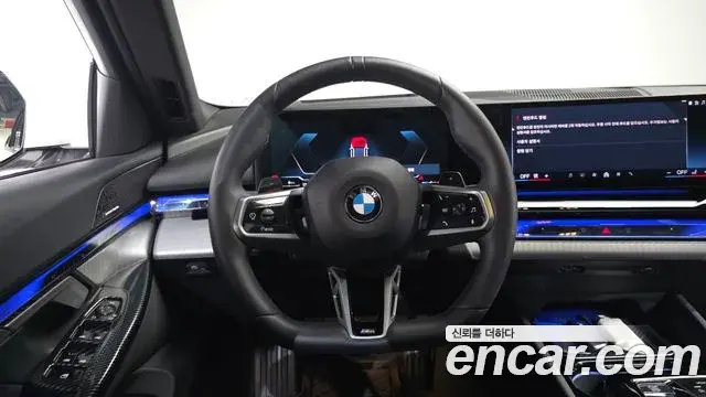 BMW 5 Series 2025 — Photo 13/20
