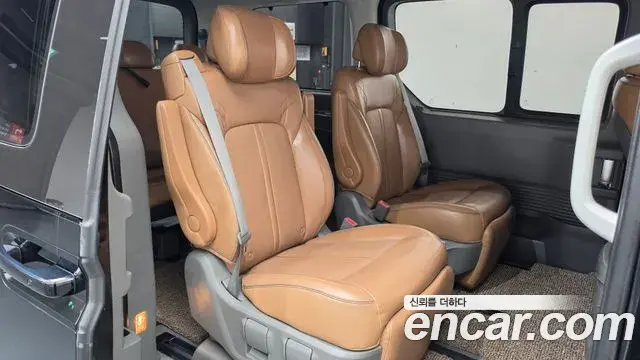 Hyundai Staria 2021 — Şəkil 12/20