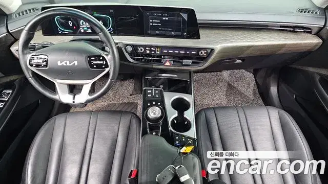Kia K8 2022 — Şəkil 7/20