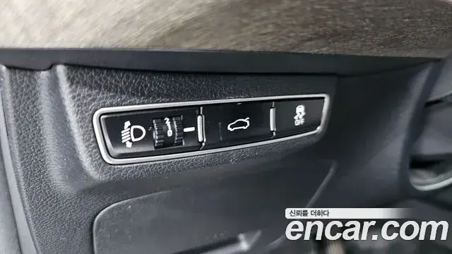 Kia K8 2022 — Şəkil 13/20