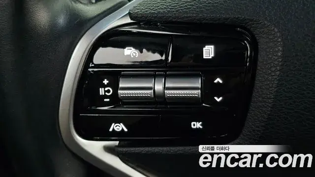 Kia K8 2022 — Şəkil 16/20