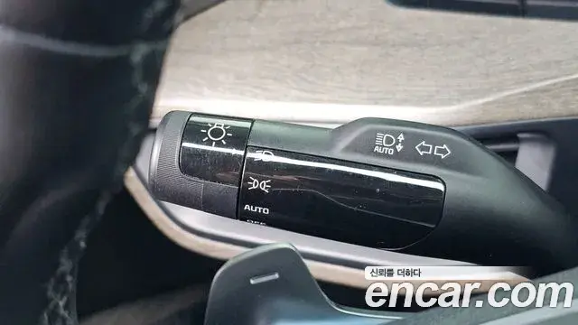 Kia K8 2022 — Şəkil 18/20