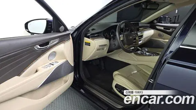 Kia The K9 2018 — Photo 10/20