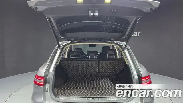 Genesis GV70 2021 — Şəkil 20/20