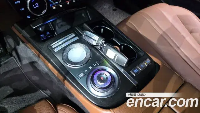 Genesis Electrified G80 2020 — Şəkil 9/20