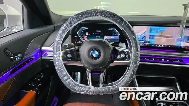 BMW 7 Series 2023 — Фото 13/20