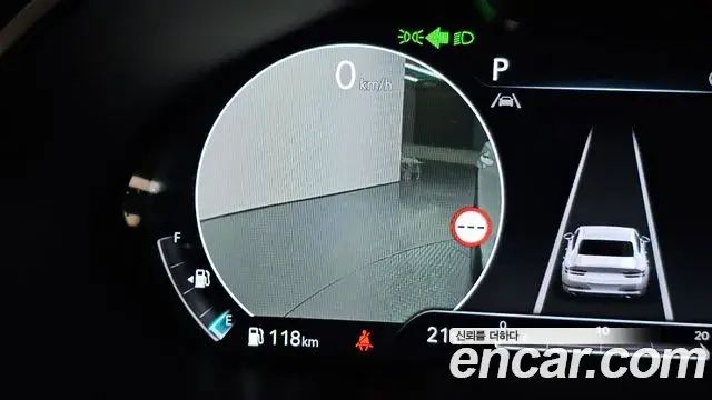 Genesis Electrified G80 2021 — Photo 18/20