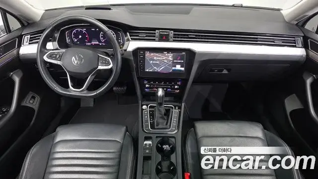 Volkswagen Passat GT 2022 — Фото 7/20