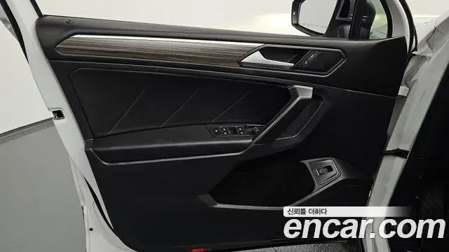 Volkswagen Tiguan Allspace 2023 — Şəkil 1/36