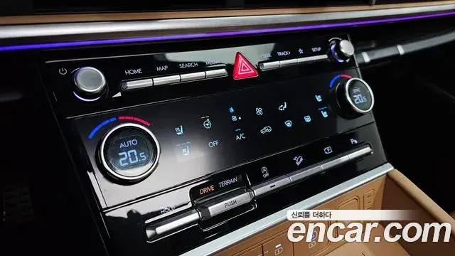 Hyundai Santa Fe 2024 — Şəkil 17/20
