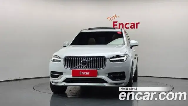 Volvo XC90 2020 — Фото 3/20