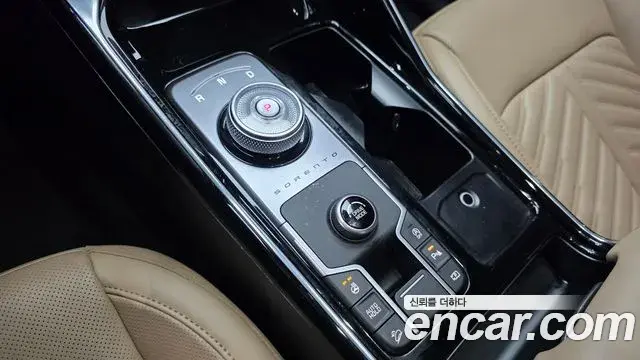 Kia Sorento 2024 — Photo 9/20