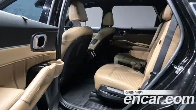 Kia Sorento 2024 — Photo 12/20