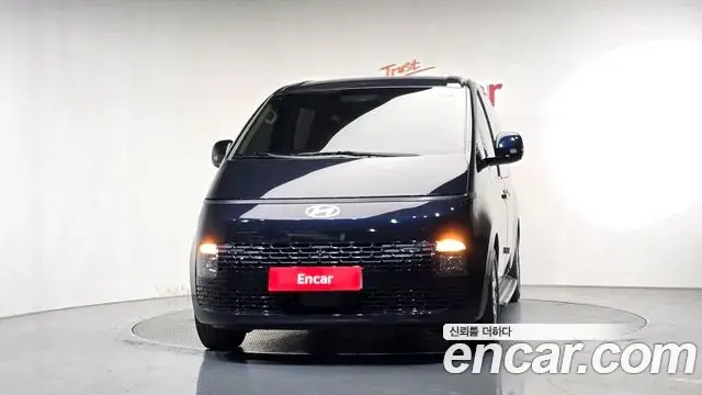 Hyundai Staria 2024 — Photo 3/20