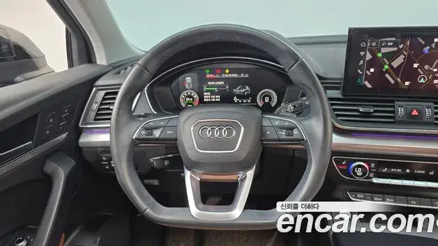 Audi Q5 2022 — Фото 13/20