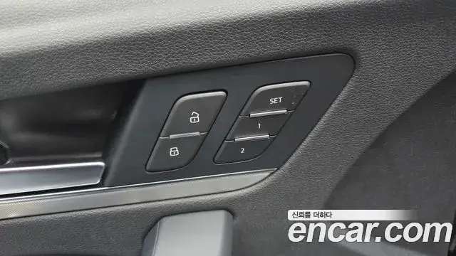 Audi Q5 2022 — Фото 18/20
