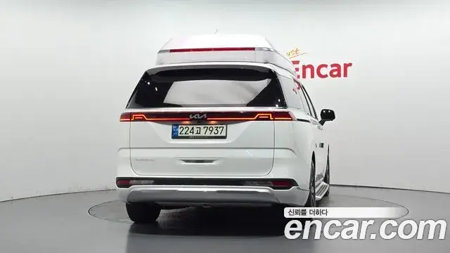 Kia Carnival 2022 — Photo 4/20