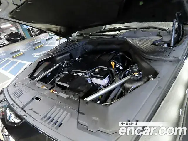 Genesis GV80 2021 — Photo 19/20