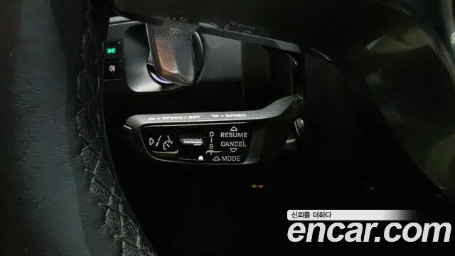 Porsche Cayenne 2021 — Photo 16/20