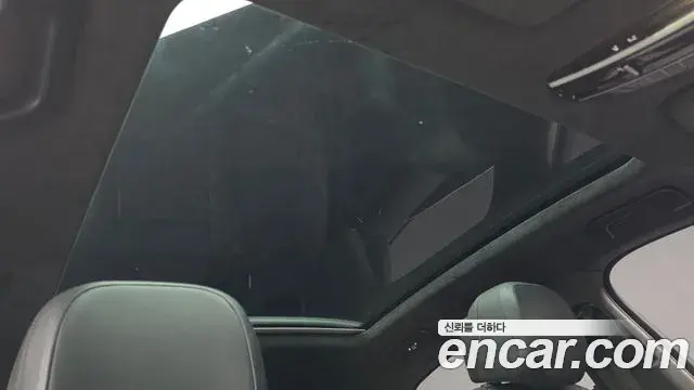 Porsche Cayenne 2021 — Photo 19/20