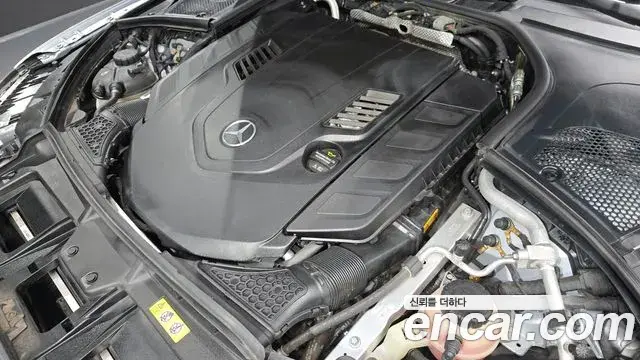 Mercedes-Benz S-Class 2021 — Photo 6/20