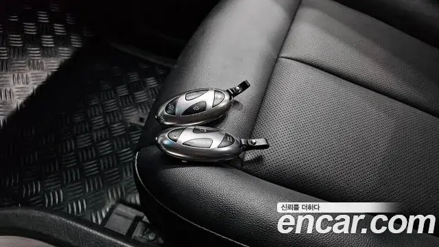 Hyundai Staria 2024 — Фото 16/20