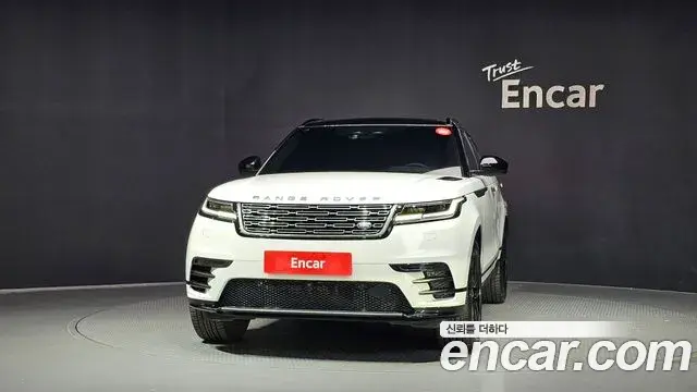 Land Rover Range Rover Velar 2025 — Photo 3/20