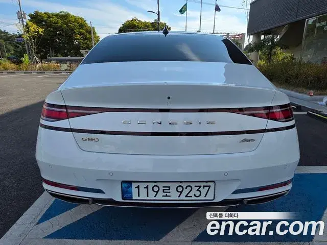 Genesis G90 2023 — Şəkil 3/20